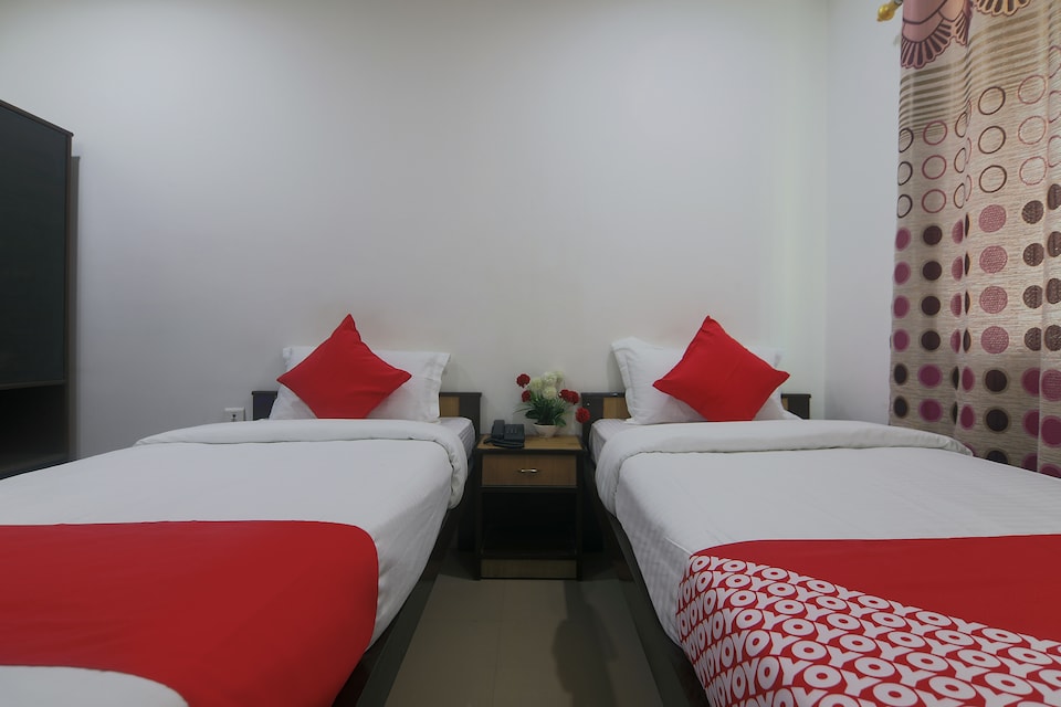 OYO 23008 Labanya Holiday Home, Jorhat, Jorhat