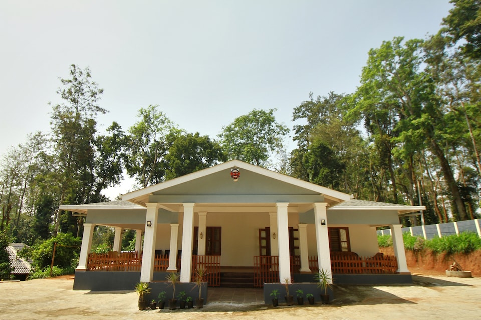 OYO Home 23010 , Madikeri, Coorg