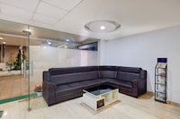 Super Townhouse V Hotel