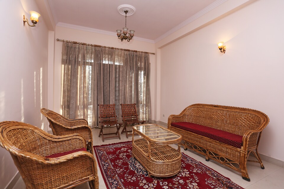 OYO Home 23057 Spacious 2BHK, Rajpur Road Dehradun, Dehradun