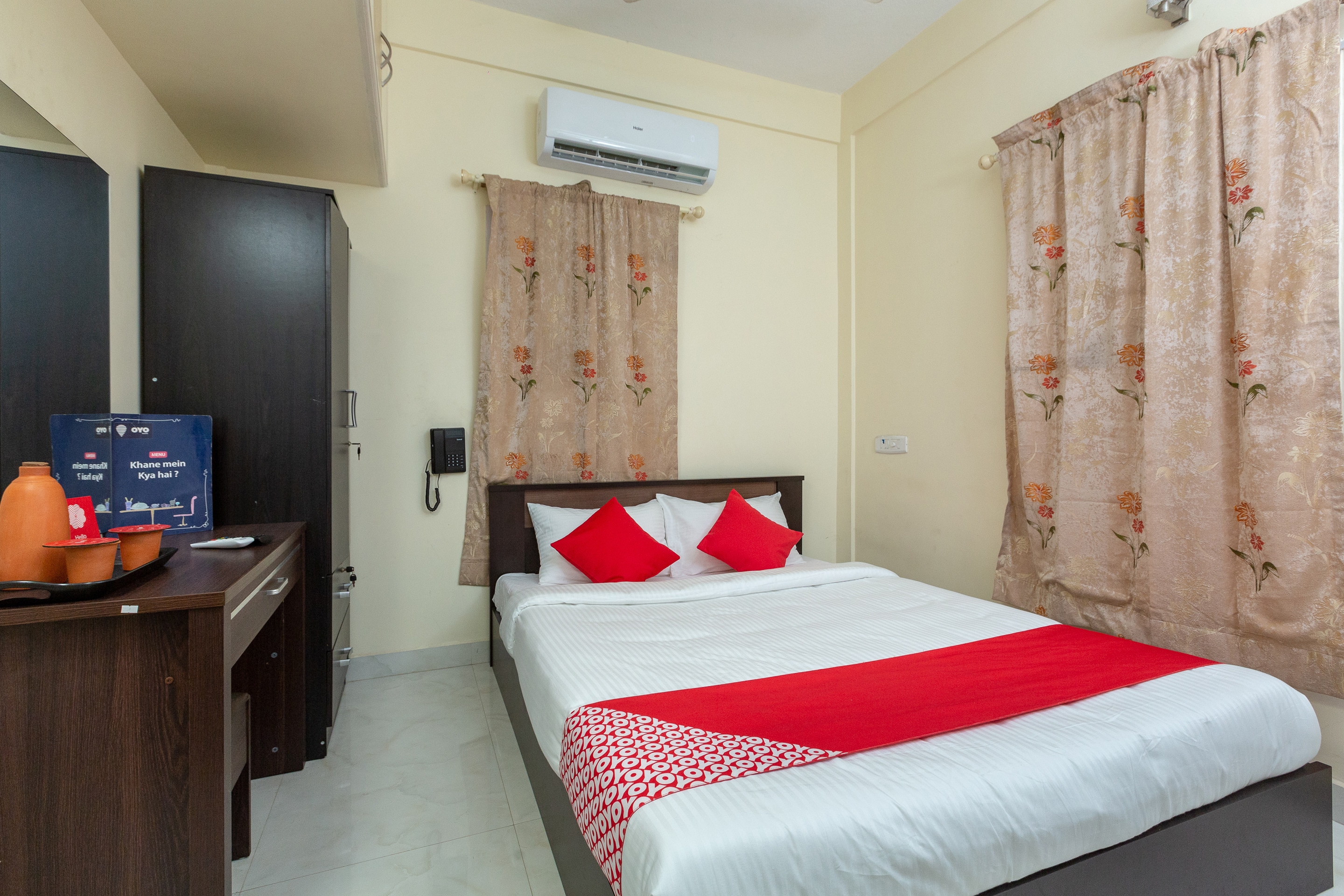 Hotels near Ayapakkam Bus Terminus  Chennai  Room     1200 night