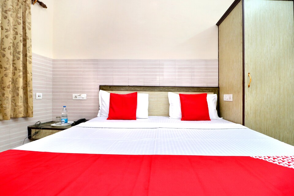 OYO Chhabra Guest House, Jalandhar Bus Stand, Jalandhar
