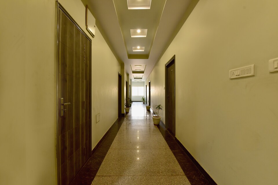 OYO 23085 Baba Hotel, Sikar Road Jaipur, Jaipur