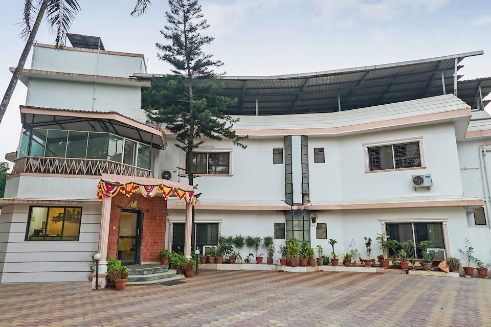 Flagship 23096 Laxmi Residency, Lonavala, Lonavala