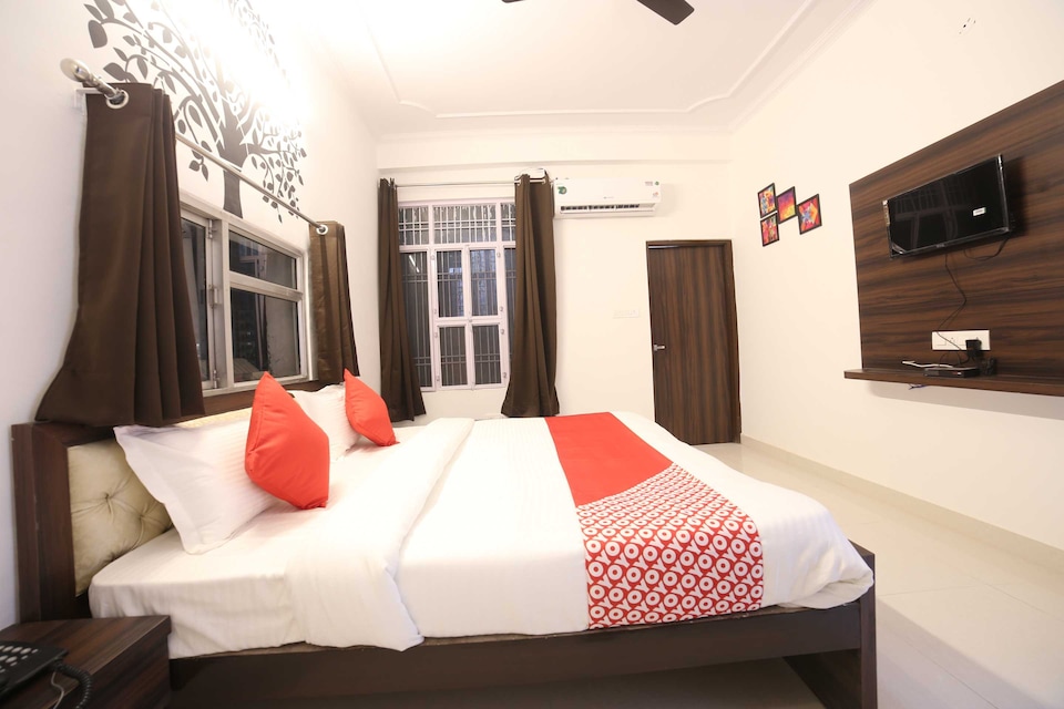 Hotel Helo Stay, Jaipur Airport, Jaipur