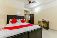 OYO Hotel Saravana