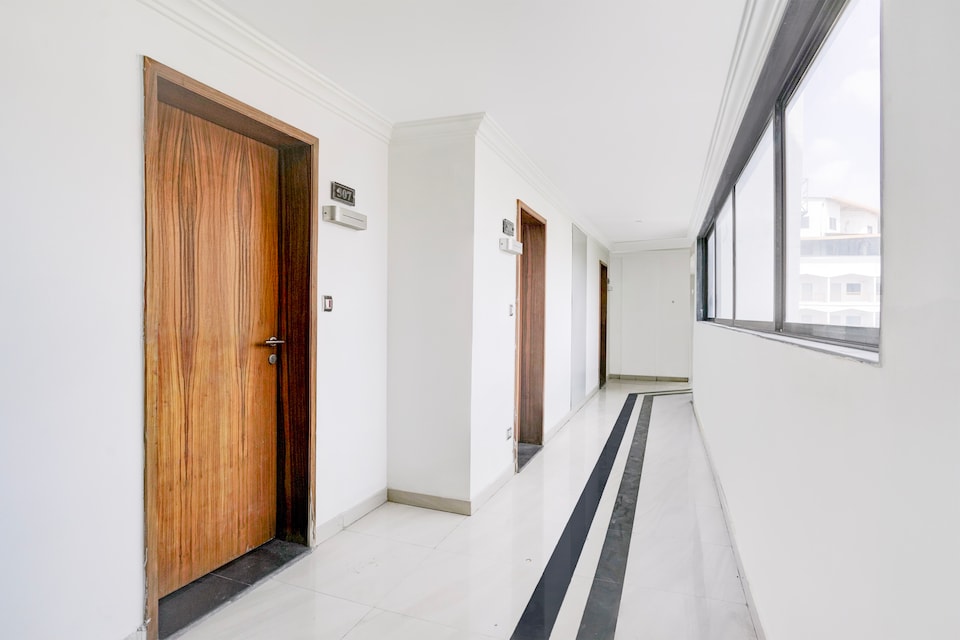 Townhouse Bharuch Near Railway Station Formerly Hotel Kohinoor, Railway station Bharuch, Bharuch