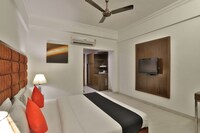 Capital O 23123 Hotel Kohinoor Deluxe