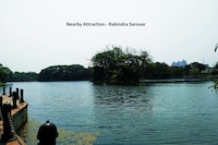 OYO Blue Merry Inn Near Kalighat Kali Temple