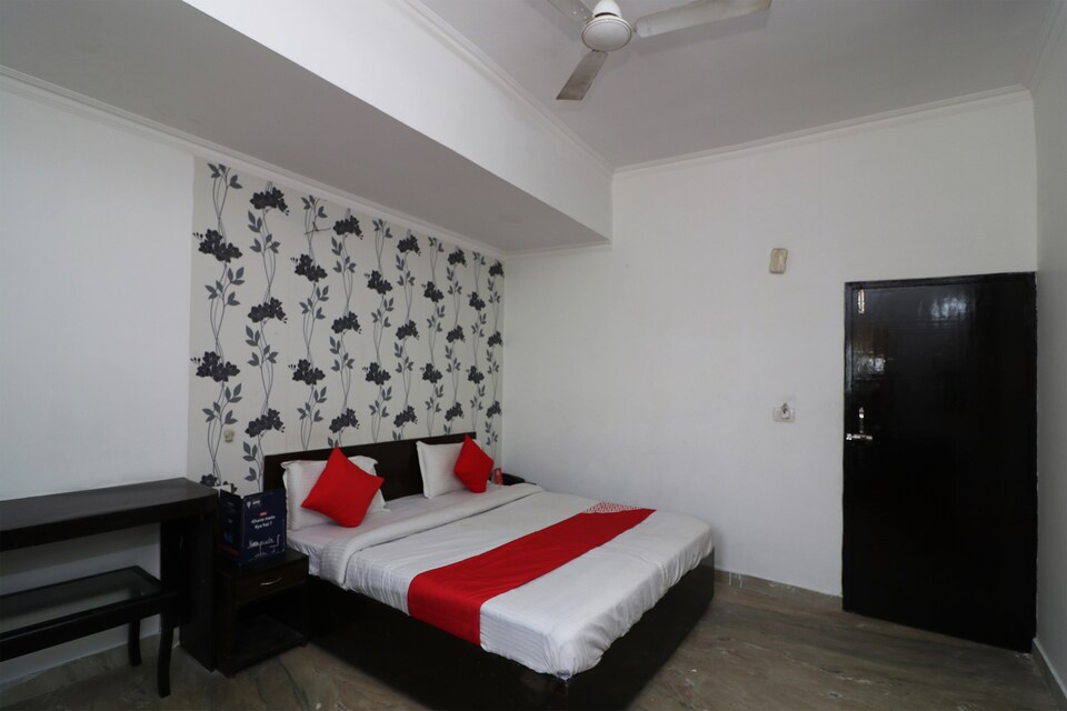 OYO 23158 Hotel The Taj, Taj Ganj Agra, Agra