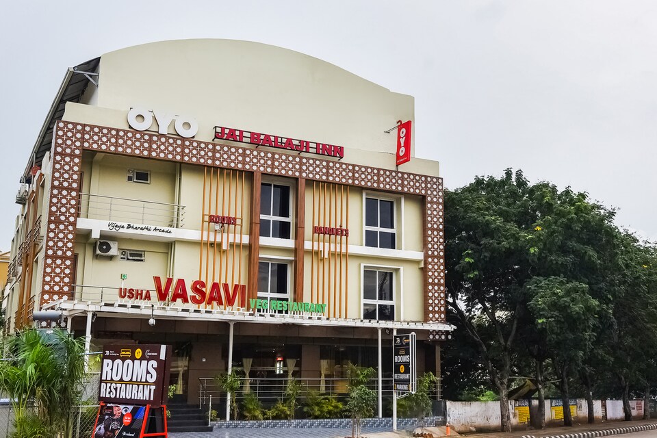 Capital O SRI MAHAVEER USHA VASAVI & CO, Kapila Theertham Tirupati, Tirupati