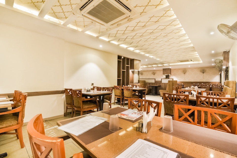 Capital O SRI MAHAVEER USHA VASAVI & CO, Kapila Theertham Tirupati, Tirupati