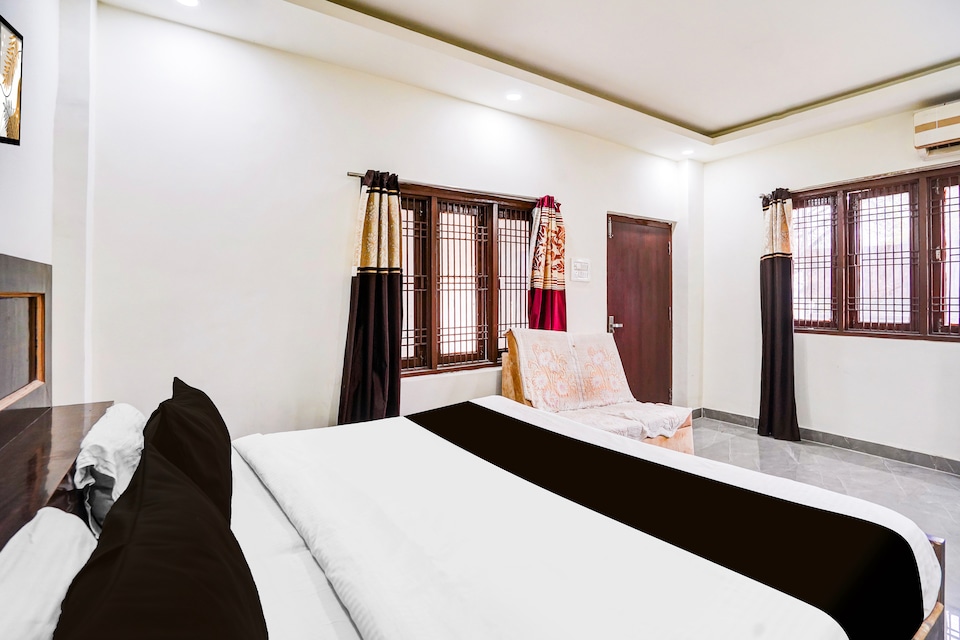 Super Collection O Ashiyana Formerly Rajshree, Alambagh Lucknow, Lucknow