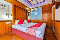 OYO Khbo Diamond Sharing Houseboat