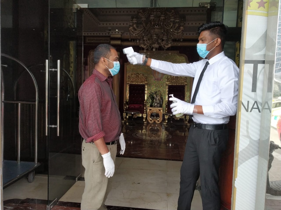 OYO 137 Clifton International Hotel, Hamad Bin Abdulla Street Fujairah, Fujairah