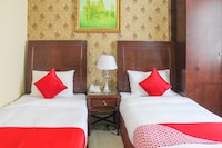 OYO 137 Clifton International Hotel