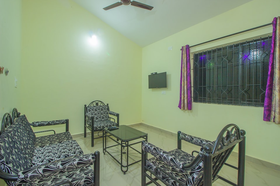 OYO Home 23222 Peaceful 1BHK Mandrem, Arambol Goa, गोवा