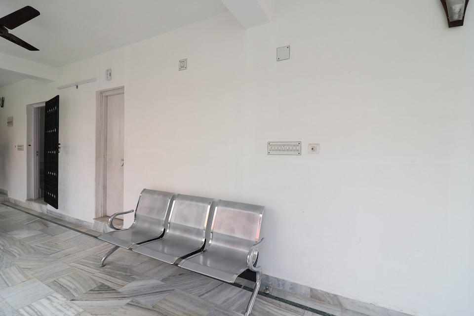 Hotel O White Heaven, Rajarhat Kolkata, Kolkata