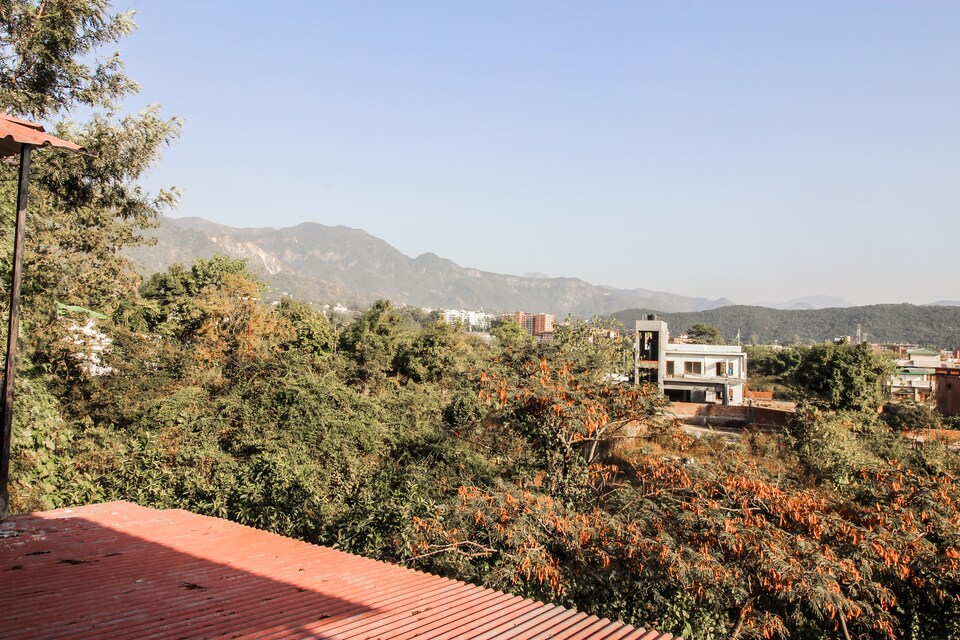 OYO Home 23232 Studio, Rajpur Road Dehradun, Dehradun