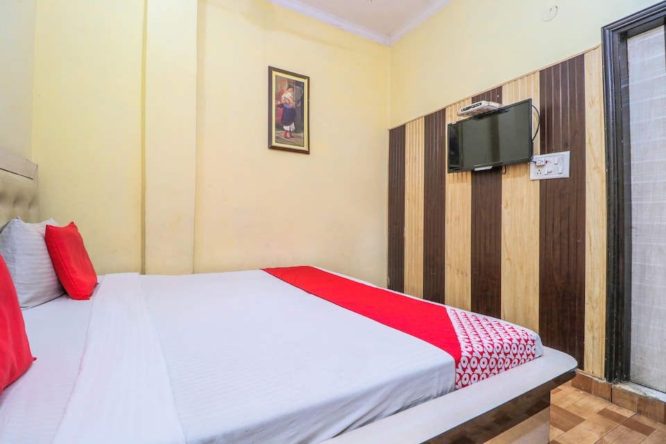 OYO 23236 Hotel Liv Inn, Golden Temple Road Amritsar, Amritsar