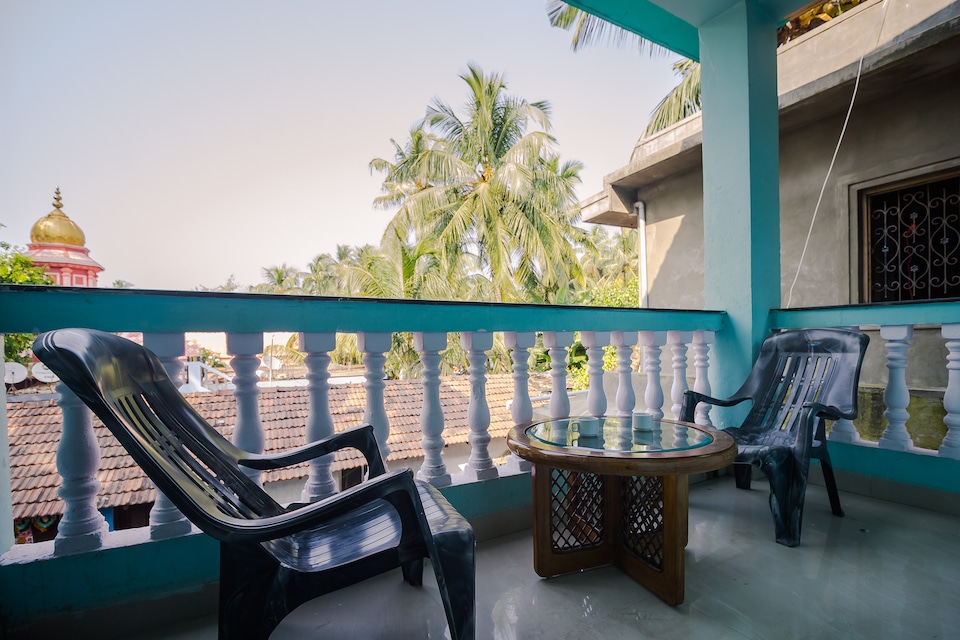 OYO Home 23256 Decent 1 BHK Baga, Baga Goa, Goa