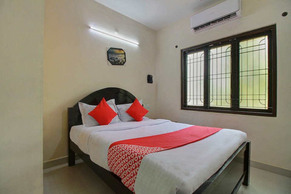 OYO Flagship 15860 Navanna Residency TTC Nagar, Madurai City Centre, Madurai