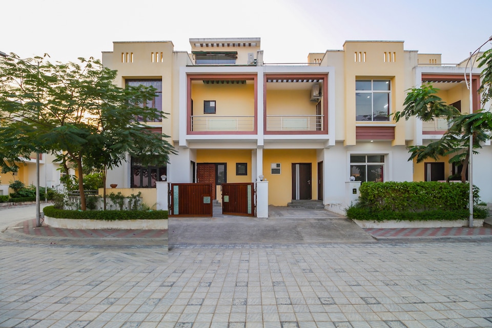 OYO Home 23279 Elite 4BHK Villa, Mansarovar, Jaipur