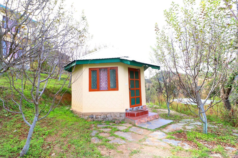 OYO Home 23280 Cottage Stay, Kufri-Faghu-Theog, Shimla