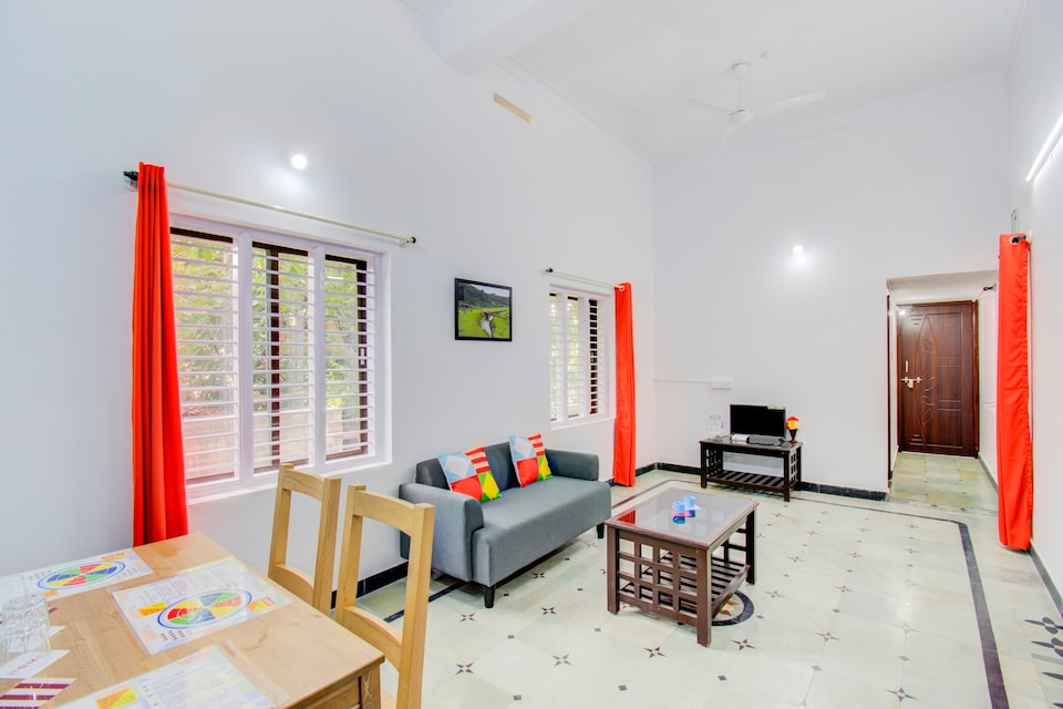 OYO Home 23282 Hill View 2BHK, Madikeri, Coorg