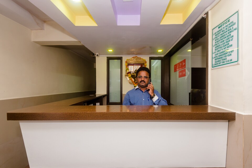 OYO 23285 The Diplomat Lodging, Mumbai Vasai-Virar-Naigaon, Mumbai