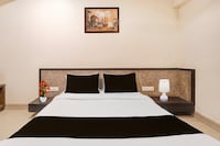 Hotel O Vatva Railway Station Formerly Anmol Palace