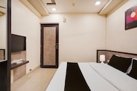 Hotel O Vatva Railway Station Formerly Anmol Palace