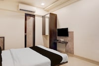Super Hotel O Vatva Railway Station Formerly Anmol Palace