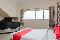 OYO Corporate Comfort Service Apartment Near Phoenix Marketcity - Viman Nagar