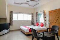 OYO Corporate Comfort Service Apartment Near Phoenix Marketcity - Viman Nagar