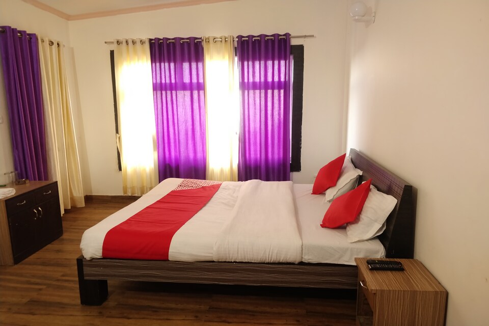 OYO Hotel Uttaranchal Inn, Highcourt Nainital, नैनीताल