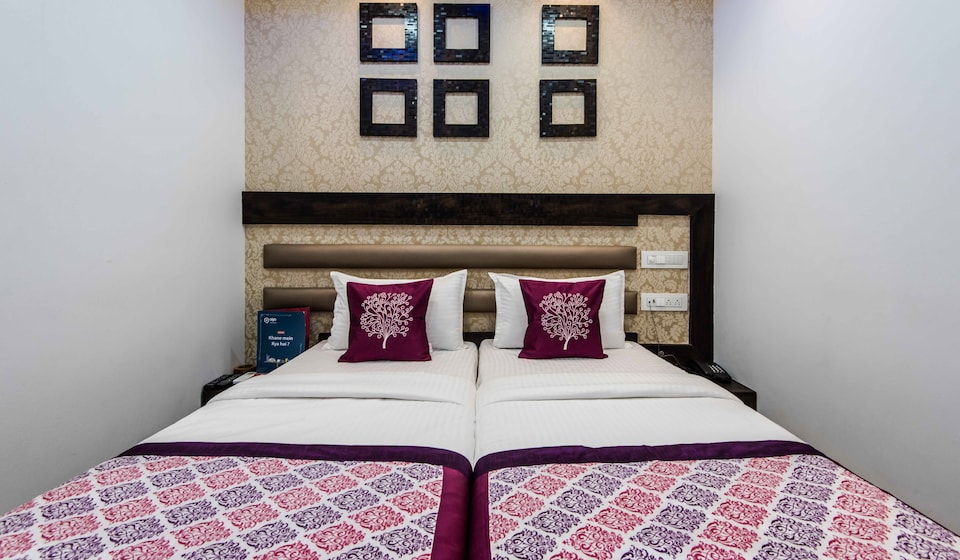 OYO 28908 Hotel Modern, Mumbai CST-Churchgate-Colaba, Mumbai