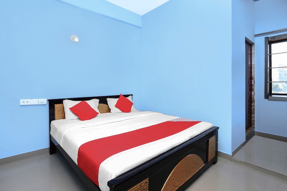 OYO 23308 Lamiya Plaza, Madikeri, Coorg