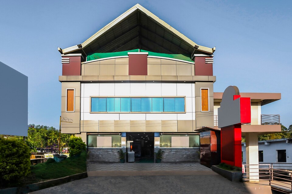 OYO 23308 Lamiya Plaza, Madikeri, Coorg