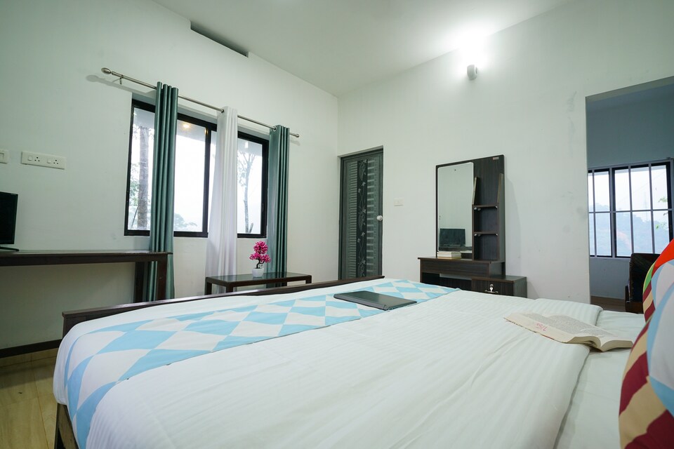 OYO Home 23328 Tranquil Stay, Anachal, Munnar