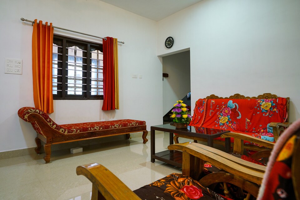 OYO Home 23328 Tranquil Stay, Anachal, Munnar
