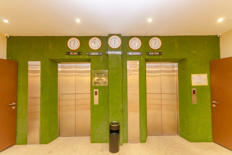 OYO 517 Aladdin Dream Hotel, Masai, Johor Bahru