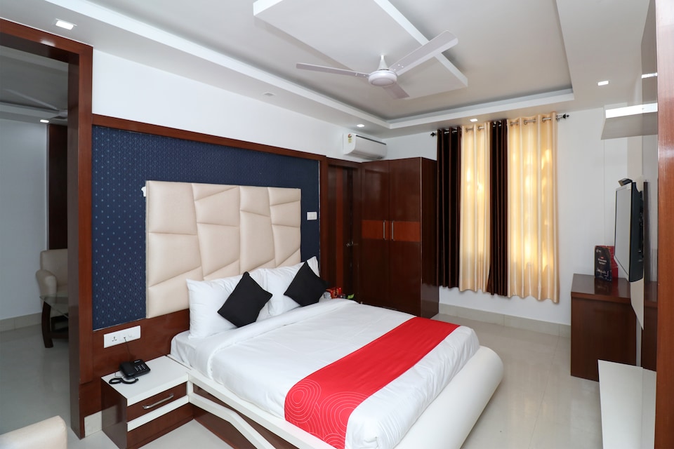 Collection O 30041 Civil Lines, Civil Lines - High Court, Prayagraj