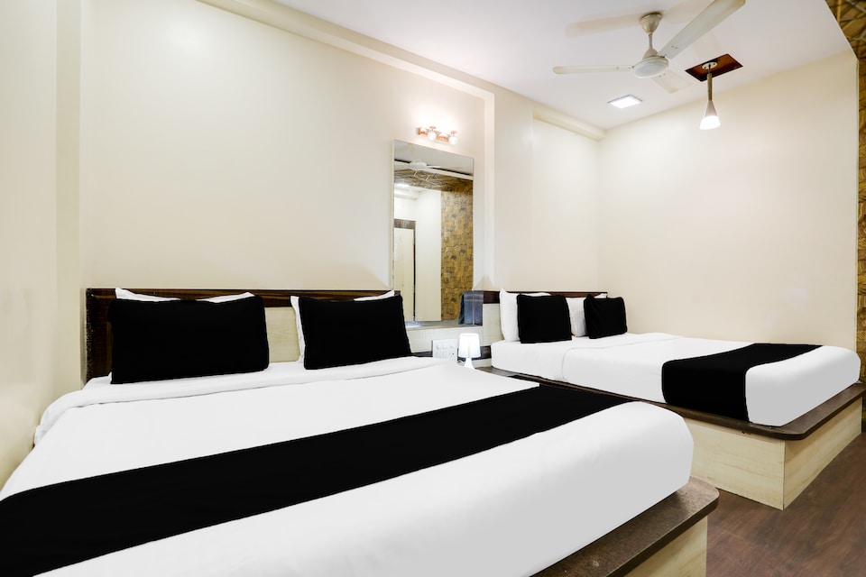 Hotel O Palkhi Road Near Sai Baba Temple Formerly Netra Sai, Shirdi, Shirdi