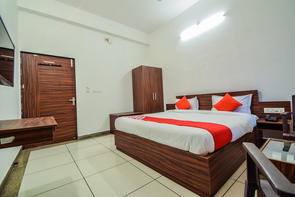 OYO 23381 Keshar Residency, Goverdhan Sagar, Udaipur