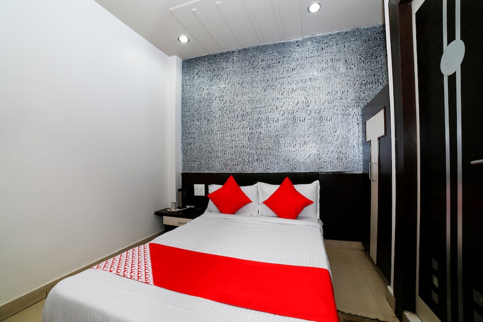 Collection O Om Residency, Jhansi, Jhansi