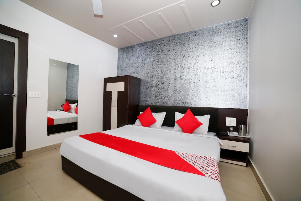 Collection O Om Residency, Jhansi, Jhansi