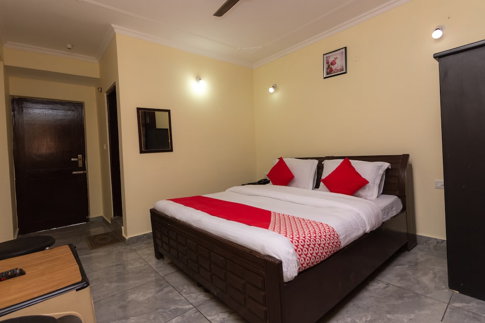 OYO 23392 Hotel Om Palace, McLeod Ganj, Mcleod-Ganj