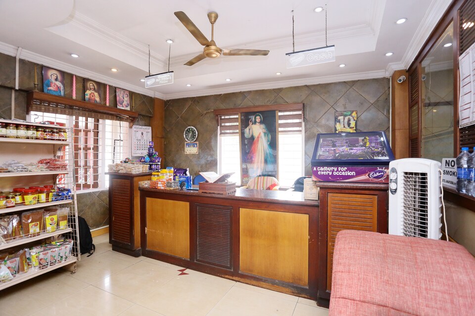 OYO 23393 Annapoorna Rooms & Services, Kottayam, Kottayam