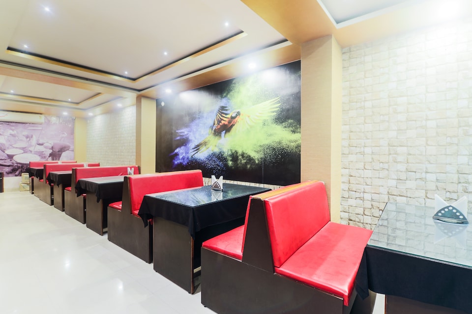 OYO 23403 Hotel Rashmi, Bhangagarh Guwahati, Guwahati